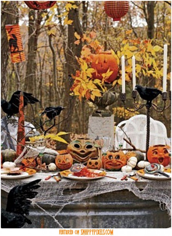 diy-scary-halloween-decorations-outside-32