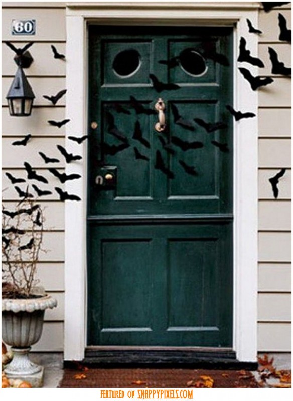 diy-scary-halloween-decorations-outside-8