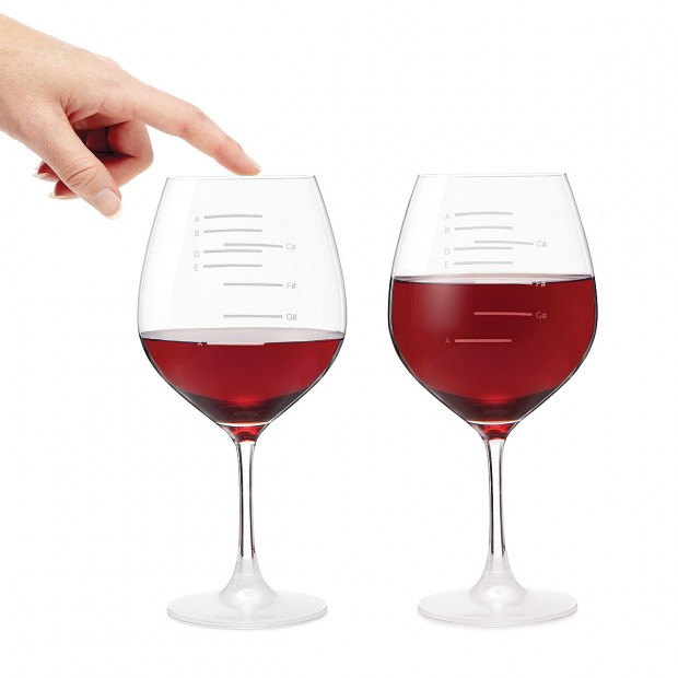 muscial wine glass